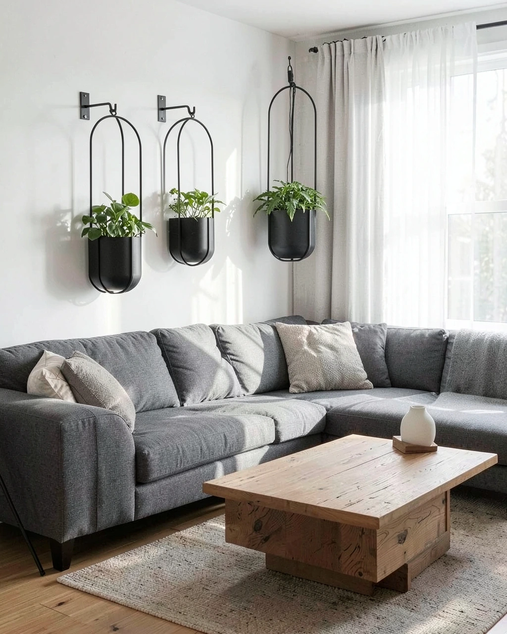 Delora Duvar Saksılığı